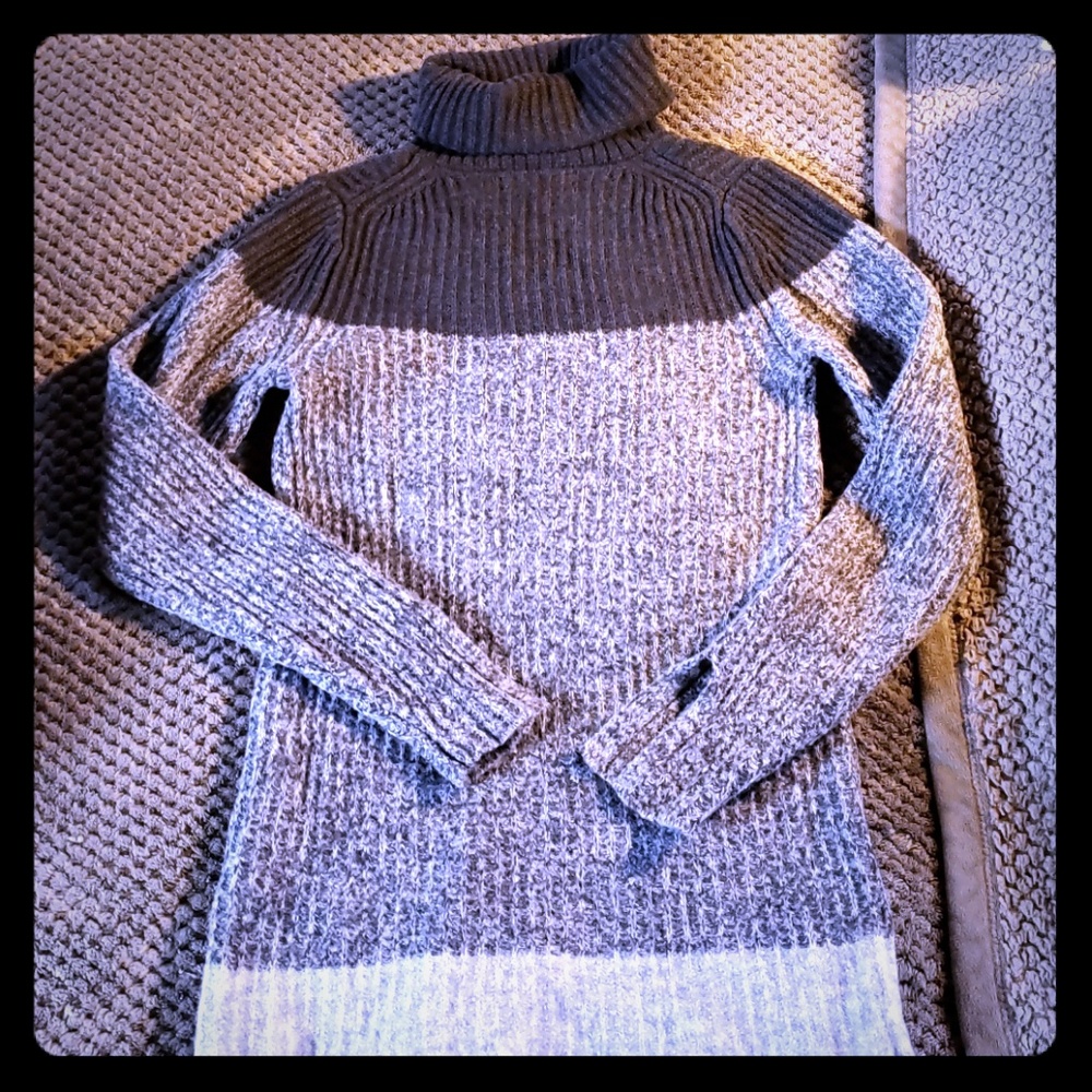 Banana republic wool sweater